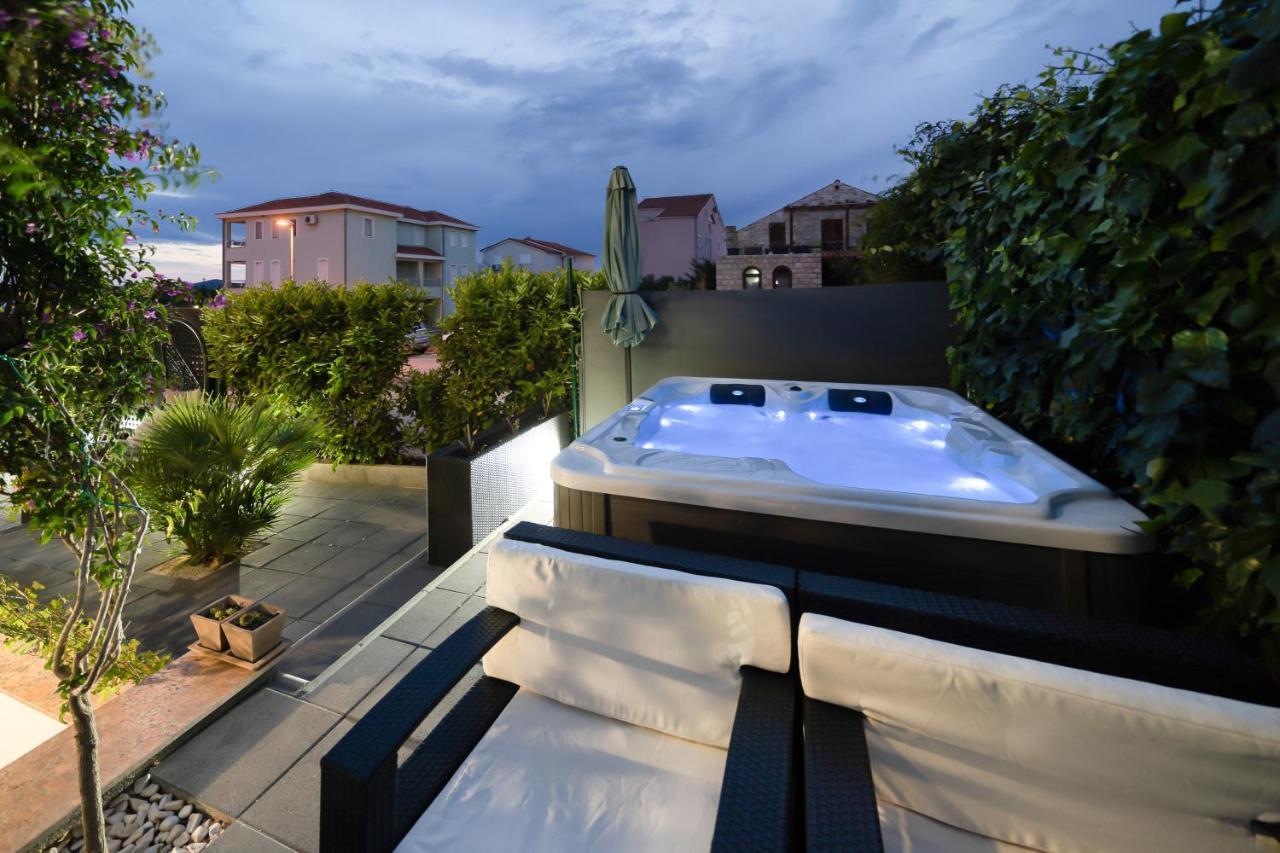 Holiday Apartments Amarilis Pakoštane Zewnętrze zdjęcie