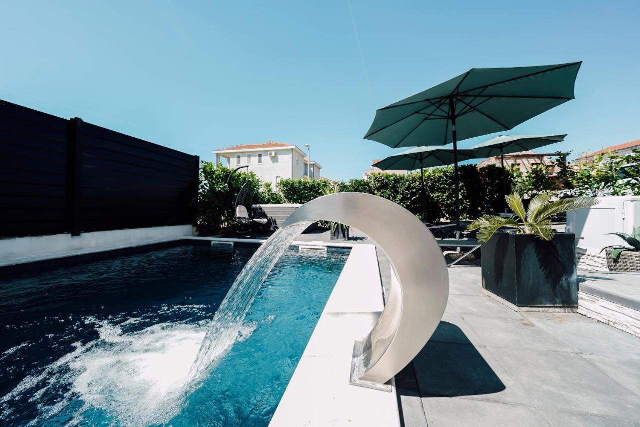 Holiday Apartments Amarilis Pakoštane Zewnętrze zdjęcie