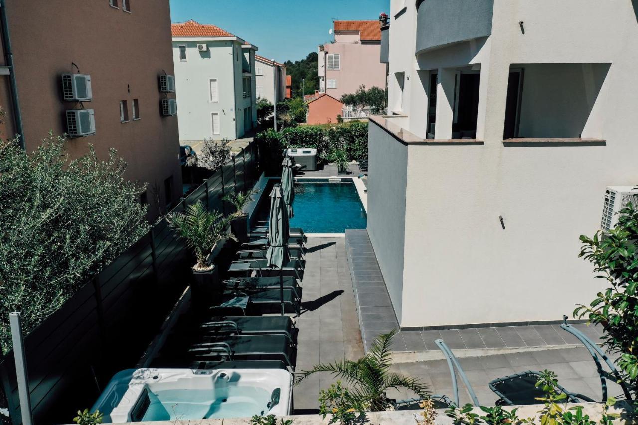 Holiday Apartments Amarilis Pakoštane Zewnętrze zdjęcie