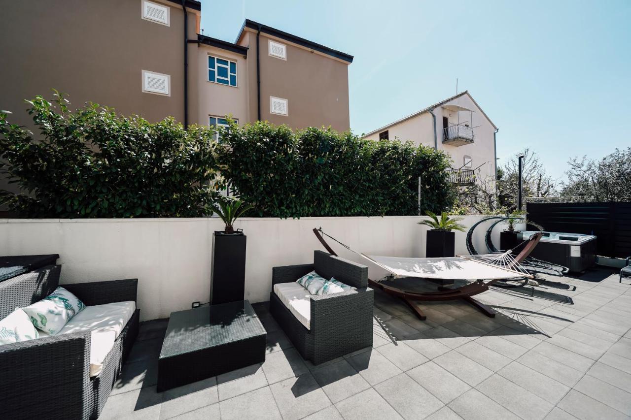 Holiday Apartments Amarilis Pakoštane Zewnętrze zdjęcie